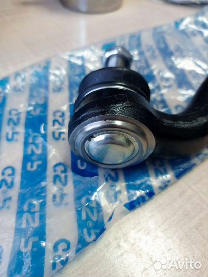 Наконечник рулевой L/R jeep grand cherokee WK2