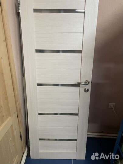 Дверь межкомнатная 700 с коробкой бу