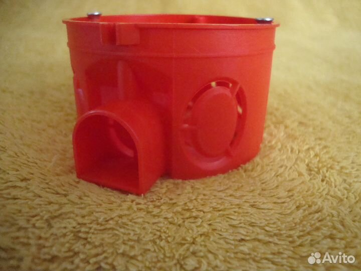 Коробка установочная 80-0500С безгалогенная (HF)