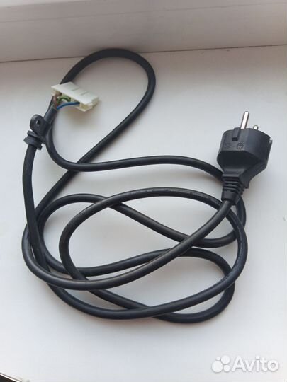 Сетевой кабель