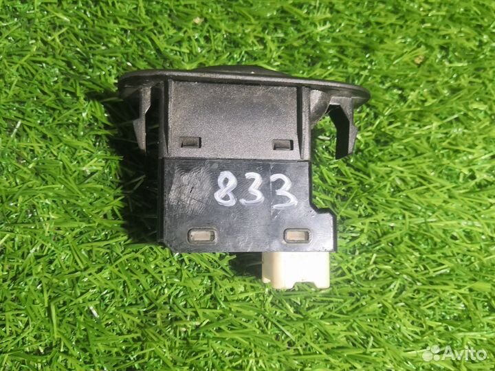 Кнопка стеклоподъемника Hyundai accent