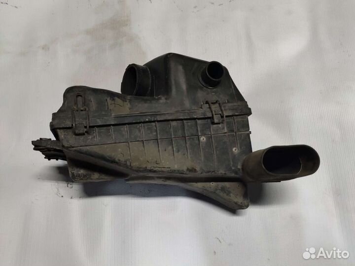 Корпус фильтра Киа Кларус