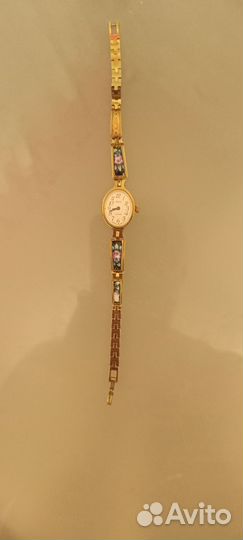 Часы Чайка женские 17 камней