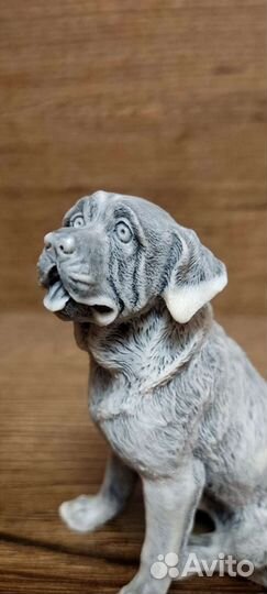 Статуэтка собака