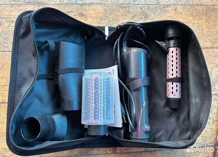 Фен-щетка Remington AS8606