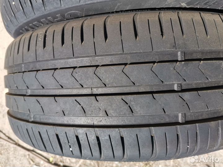 Kumho Ecsta HS51 195/50 R15 82V