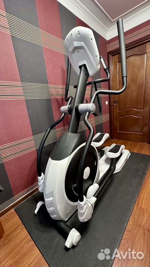 Эллиптический тренажер X-Trend LE-9200i