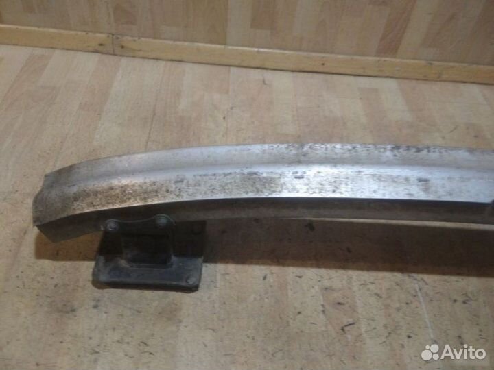 Усилитель заднего бампера Mercedes Benz W251