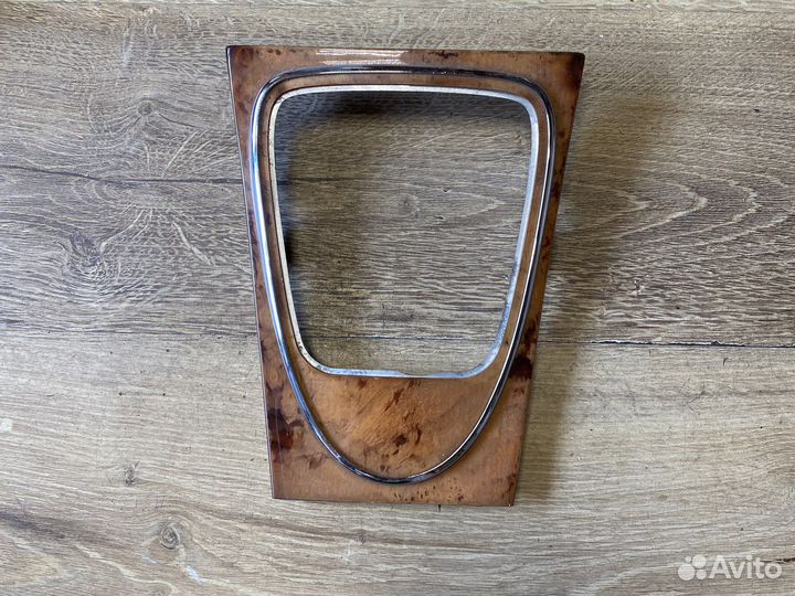 Mercedes e-класс 211 накладка декоративная