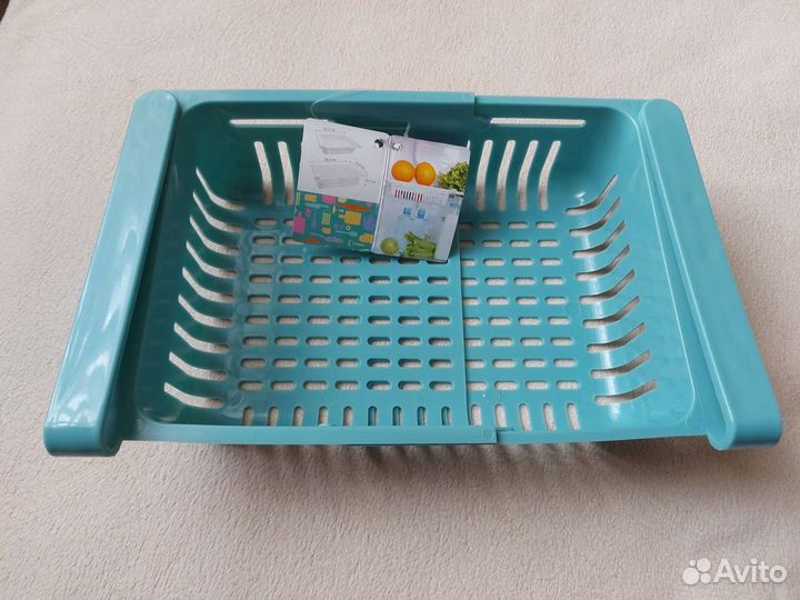 Раздвижная полка/корзинка для холодильника новая