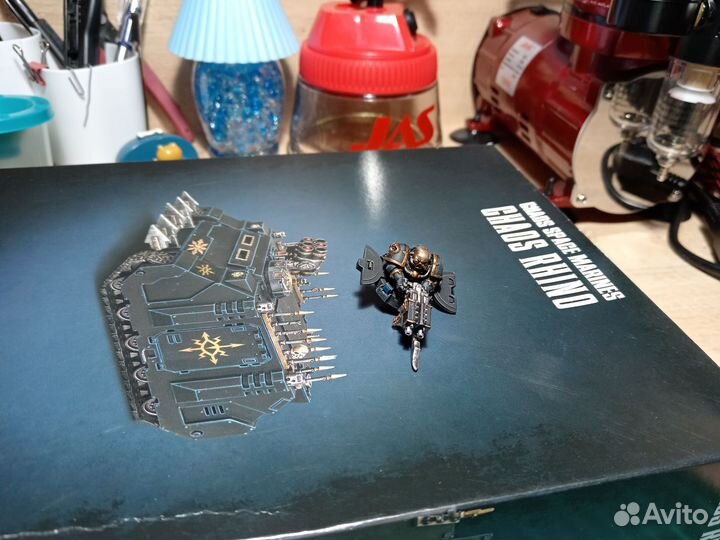 Warhammer 40000 Chaos Space Marines Rhino