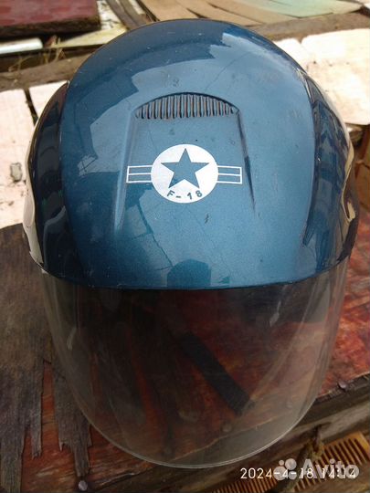 Мотоциклетный шлем