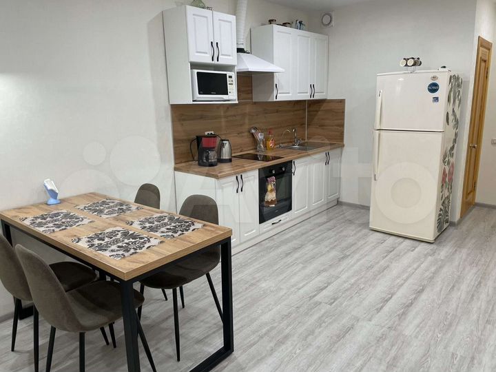 2-к. квартира, 73 м², 3/9 эт.