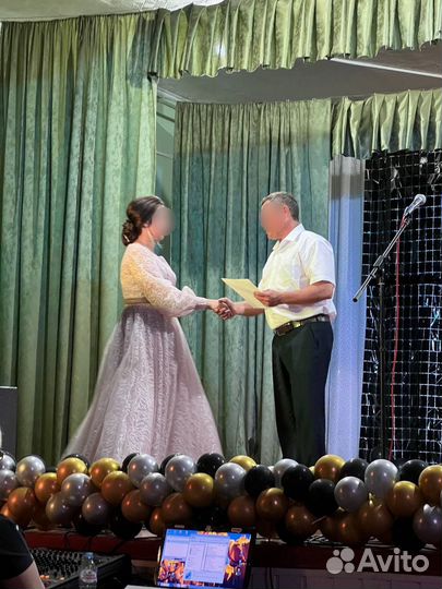 Вечернее платье