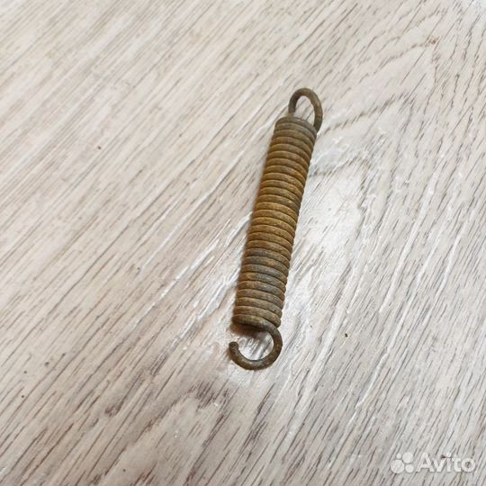 Пружинка центральной подножки мопед рига 11, 13