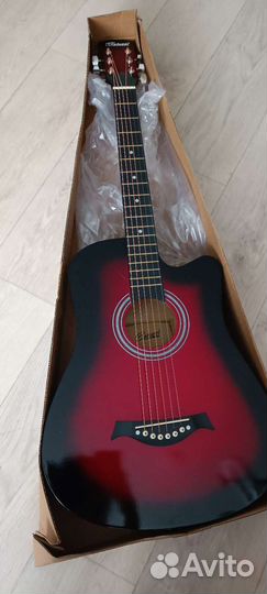 Акустическая гитара