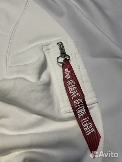 Свитшот alpha industries