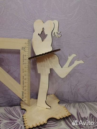 Салфетница из дерева