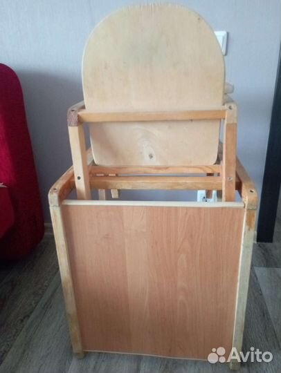 Столик для кормления ребенка