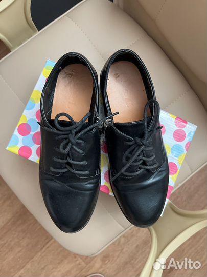 Полуботинки женские 35 размер