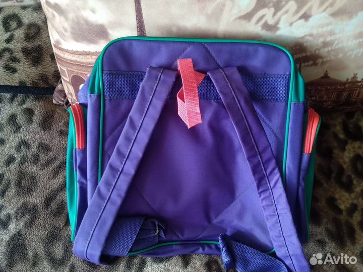 Рюкзак школьный