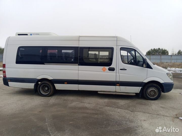 Туристический автобус Mercedes-Benz Sprinter, 2012