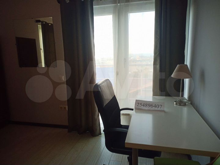 3-к. квартира, 80 м², 3/3 эт.