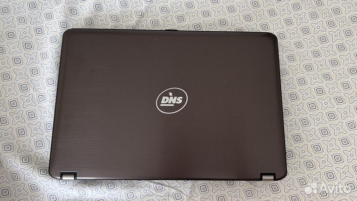 Продам нэтбук DNS