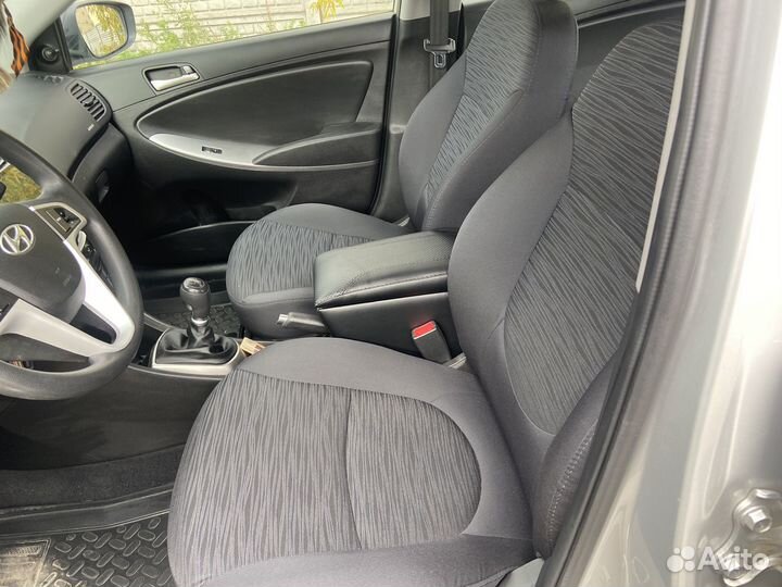 Hyundai Solaris 1.4 МТ, 2016, 43 000 км