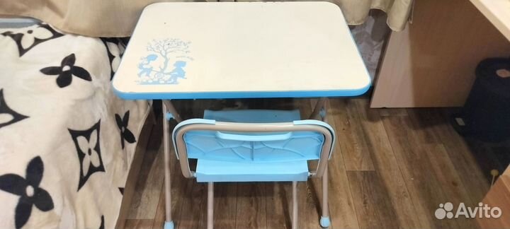 Детский столик и стульчик бу