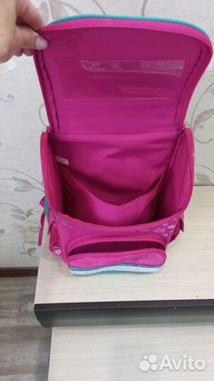 Рюкзак школьный