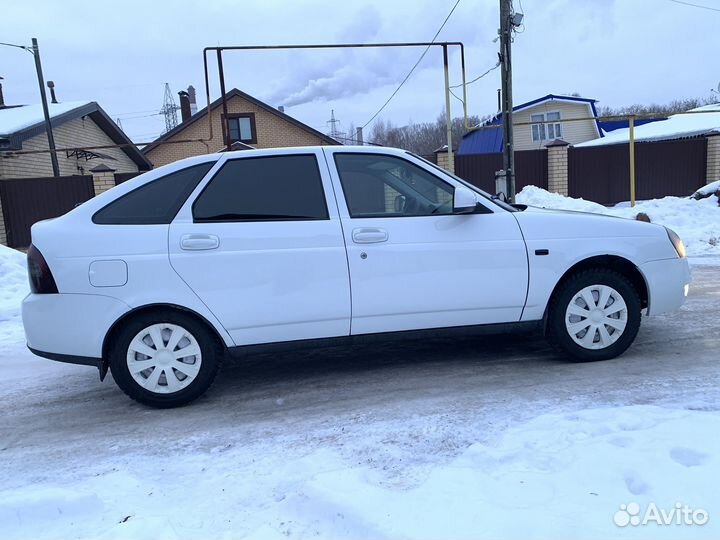 LADA Priora 1.6 МТ, 2013, 100 000 км