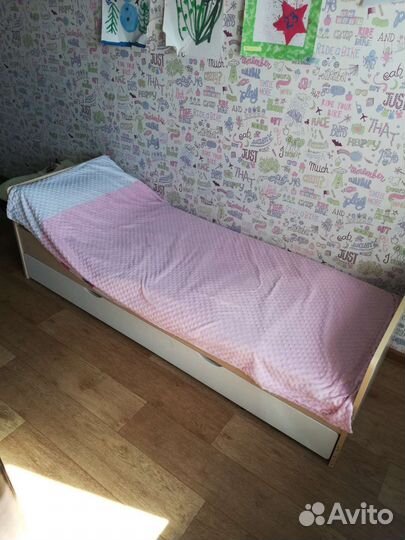 Детская кровать от 3 лет с матрасом бу