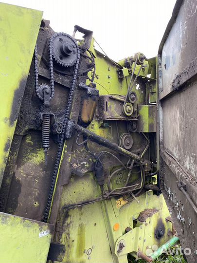 Пресс-подборщик Claas Rollant, 1990