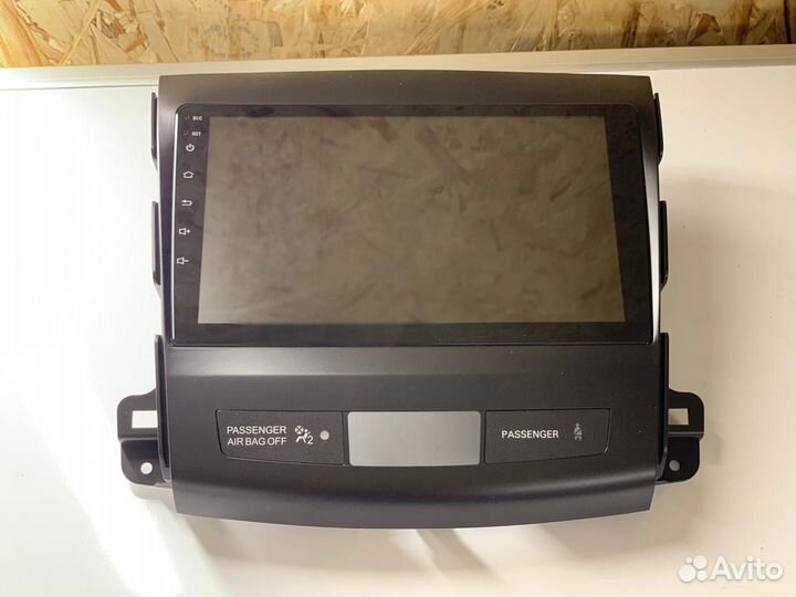 Штатная магнитола Outlander/Peugeot 4007/C-Crosser