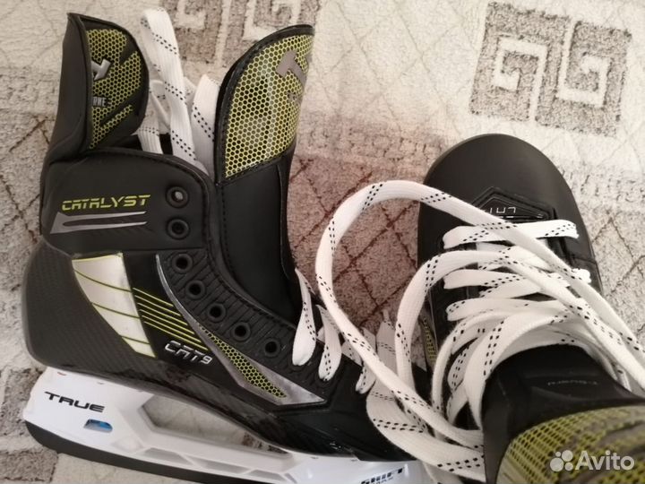 True Catalyst 9 Топовые коньки 2023 г. Размер 8