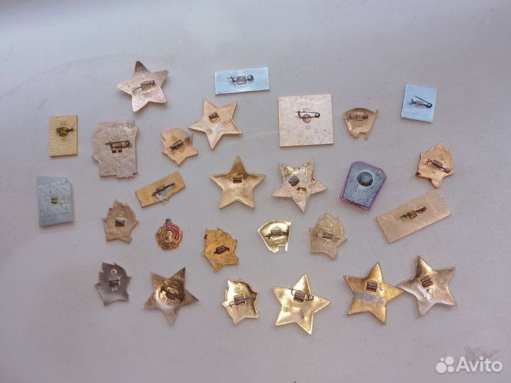 Значок с Лениным ссср,цена за Все