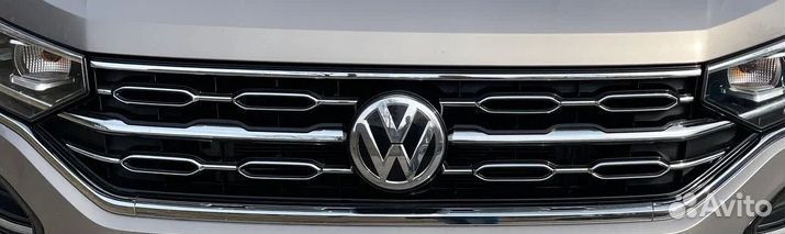 Решетка радиатора Volkswagen Tayron