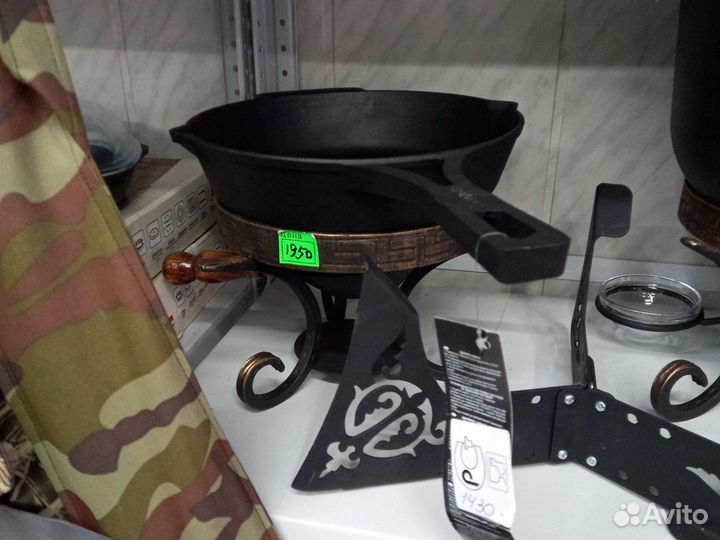 Подставка под садж кованная с ручкой