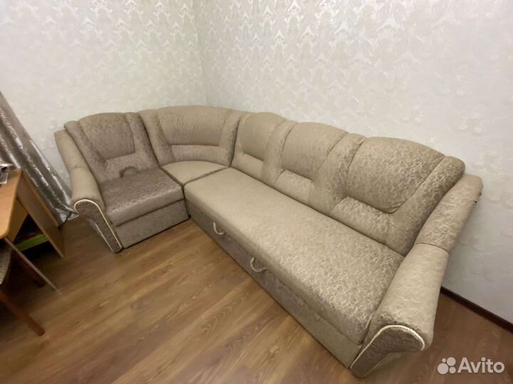 Перетяжка мебели