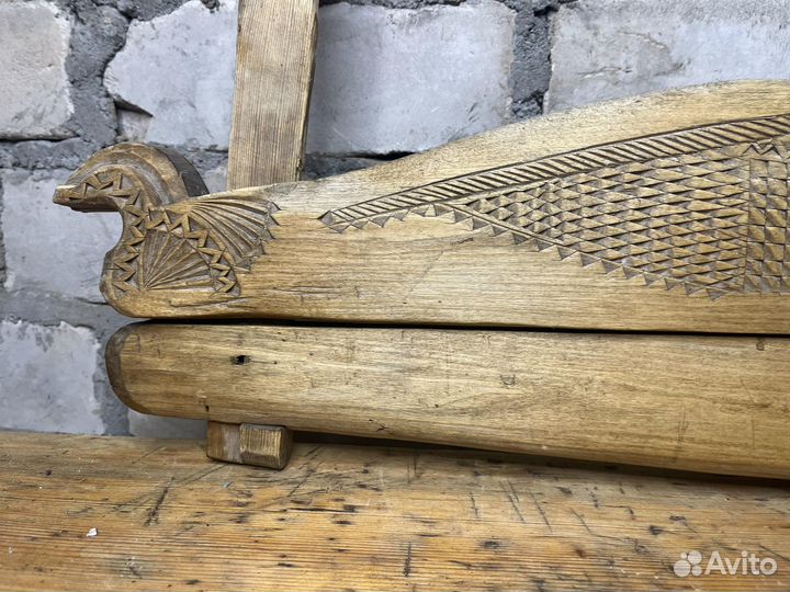 Набилка резная Кони