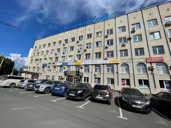 Шикарный офис,панорамные окна на Дзержинского,52м²