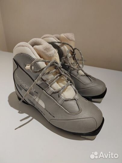 Лыжные ботинки женские/детские rossignol x1