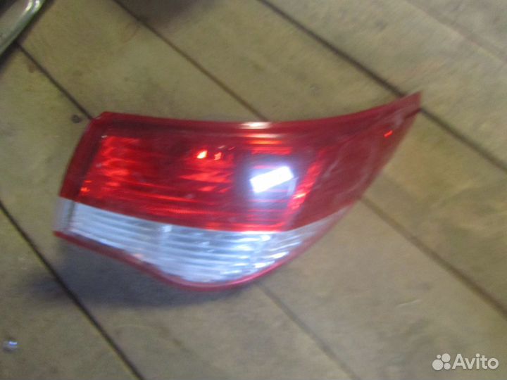 Фонарь левый правый Nissan almera g15