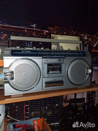 Кассетный магнитофон sharp