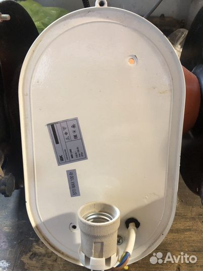 Светильник потолочный