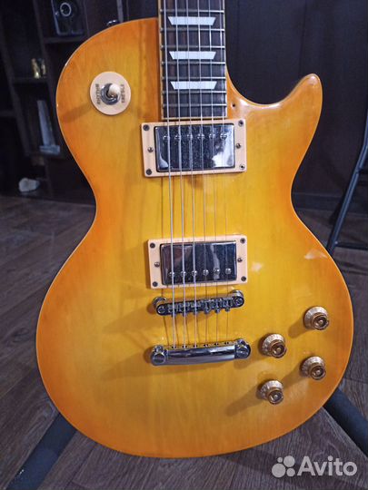 Электро гитара Maison Les Paul