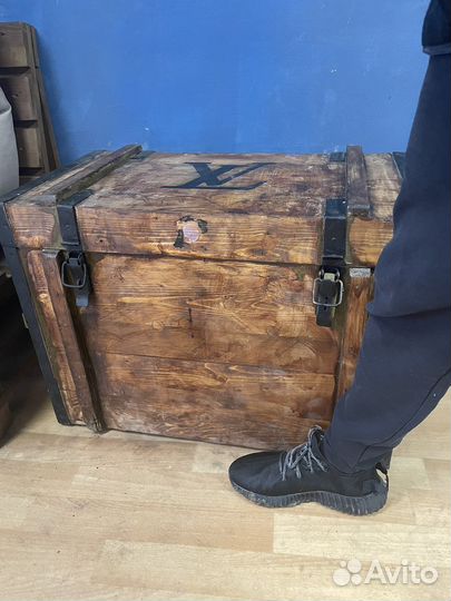Сундук старинный Луи Виттон