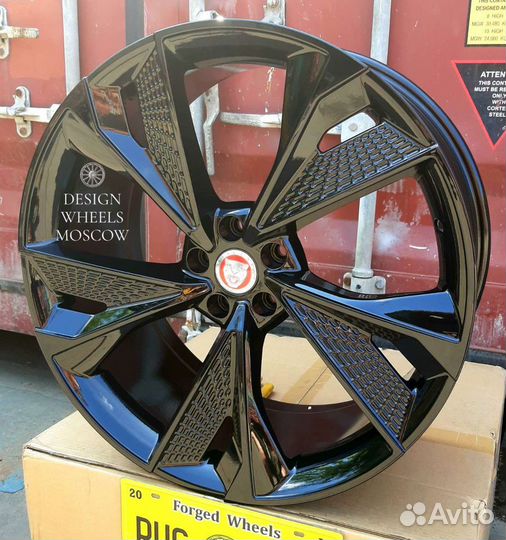 Кованые диски на Jaguar E-Pace R21