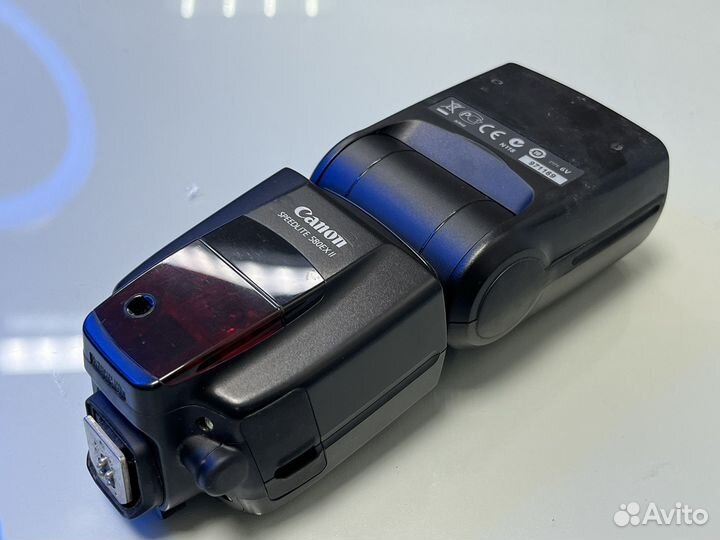 Вспышка Canon Speedlite 580EX II